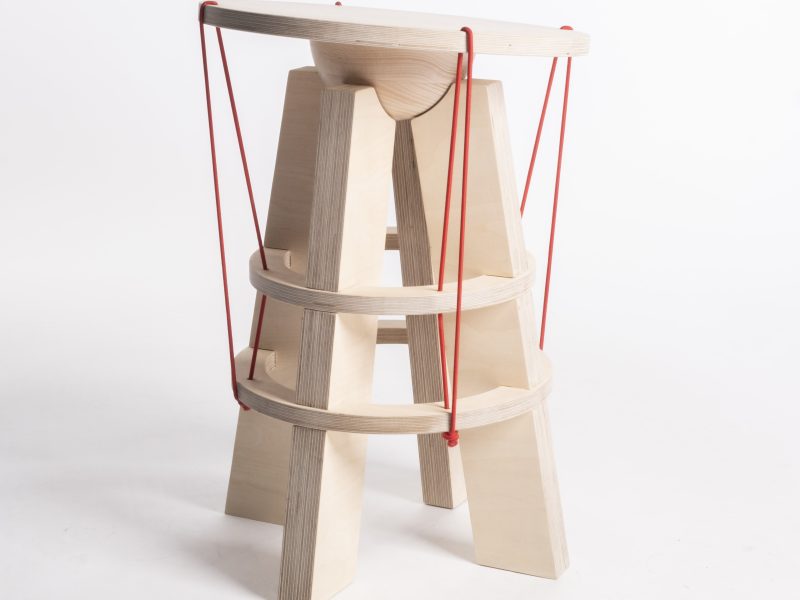 “Zanggu Hocker”